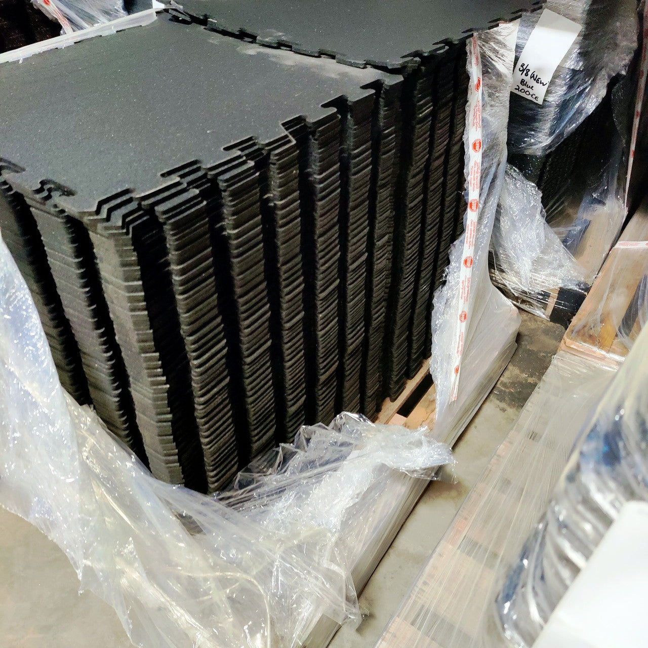 How To Save Money With Rubber Mat Flooring