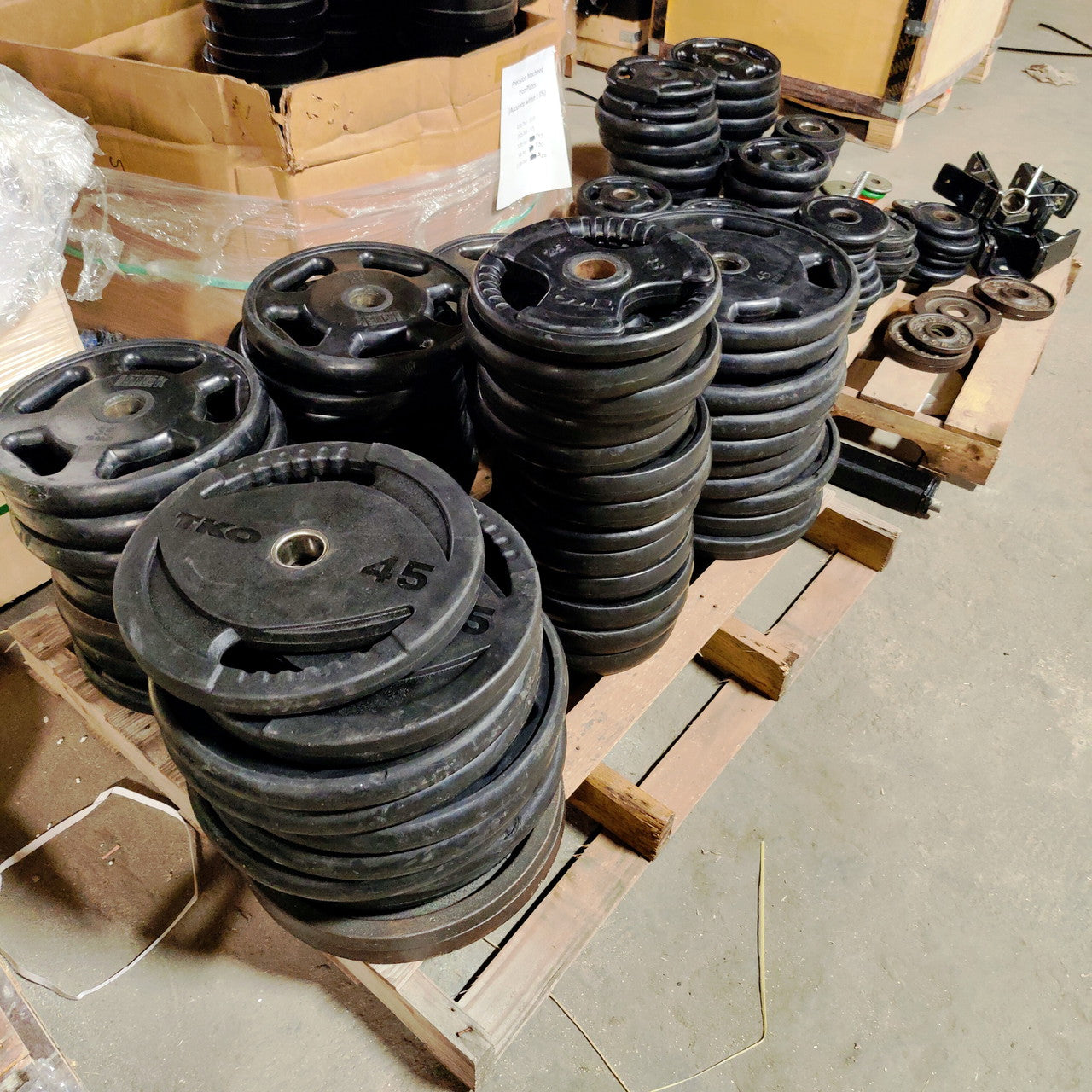 What Are Free Weights and How Do I Use Them?