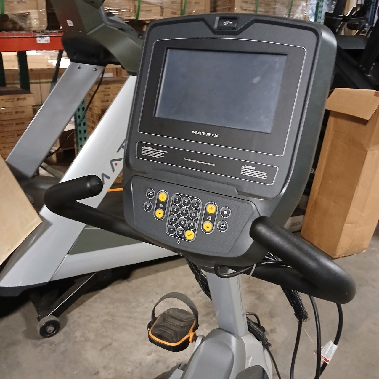 Matrix R7xe Recumbent Bike