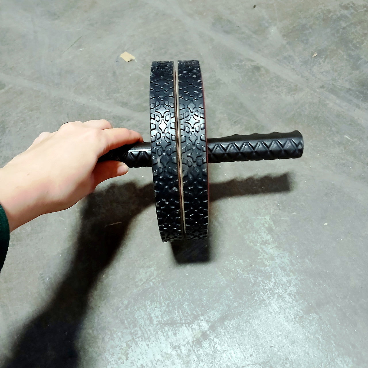 Ab Roller Wheel – Core Strengthening & Abdominal Workout Tool for Home & Gym