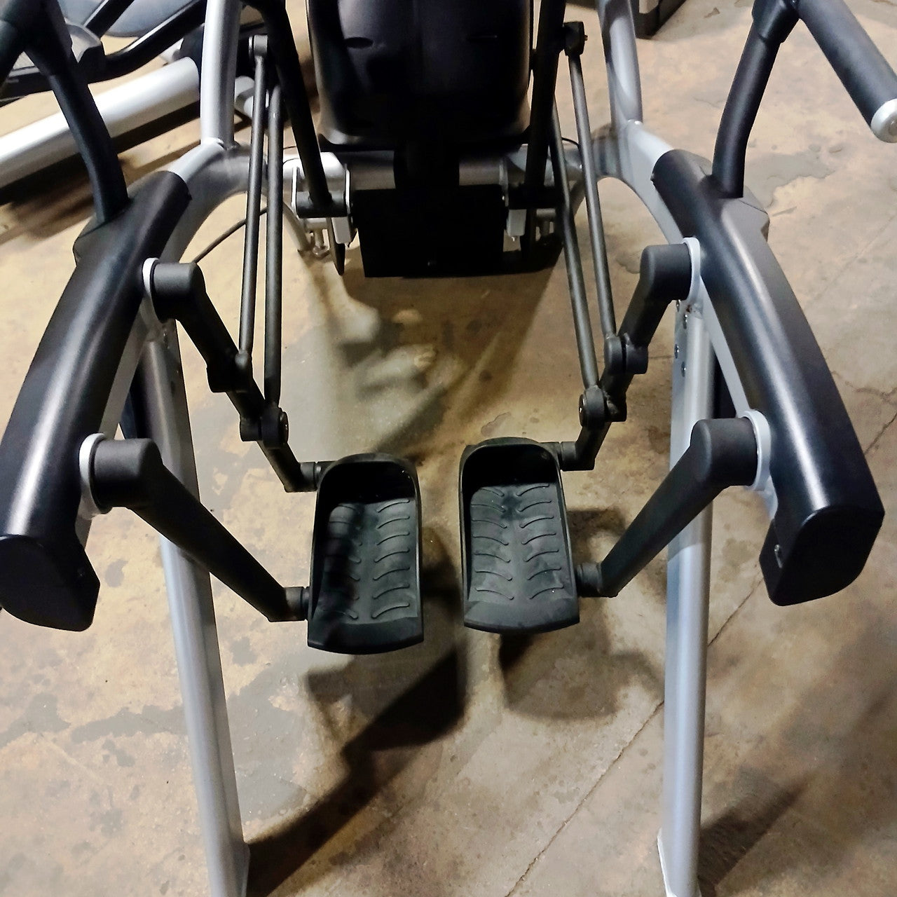 Life Fitness Discover SE3 HD Arc Trainer