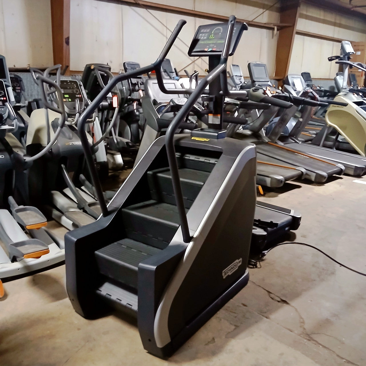 Technogym Excite 1000 Climbmill With LED Console