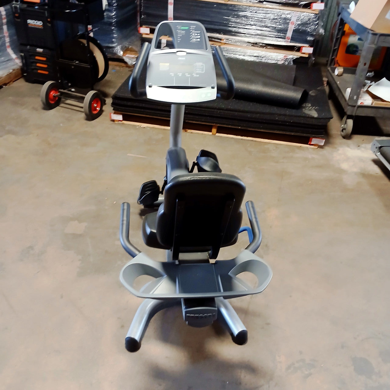 Precor Recumbent Bike - C842i