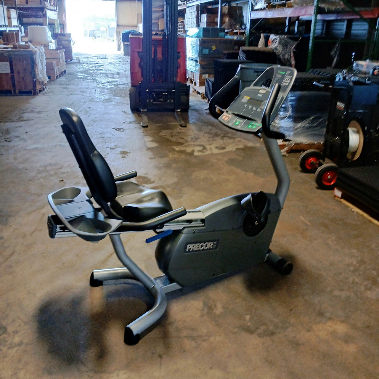 Precor Recumbent Bike - C842i