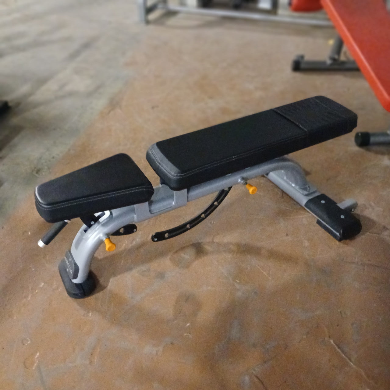 Precor VBR6117 Flat-Incline-Decline Bench