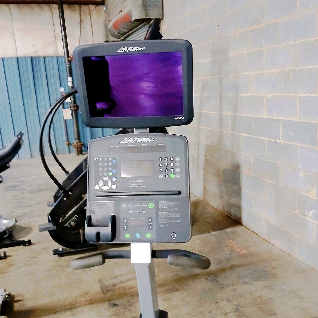 Life Fitness Integrity Series CLSR Recumbent Bike