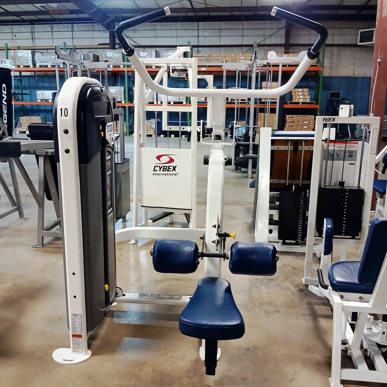 Legend Fitness SelectEDGE® Lat Pull Down