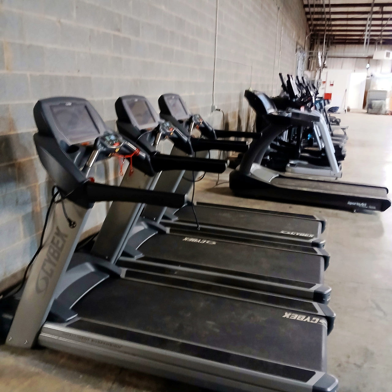 Cybex 625T Treadmill Package – 3 Commercial Treadmills w/ E3 Consoles