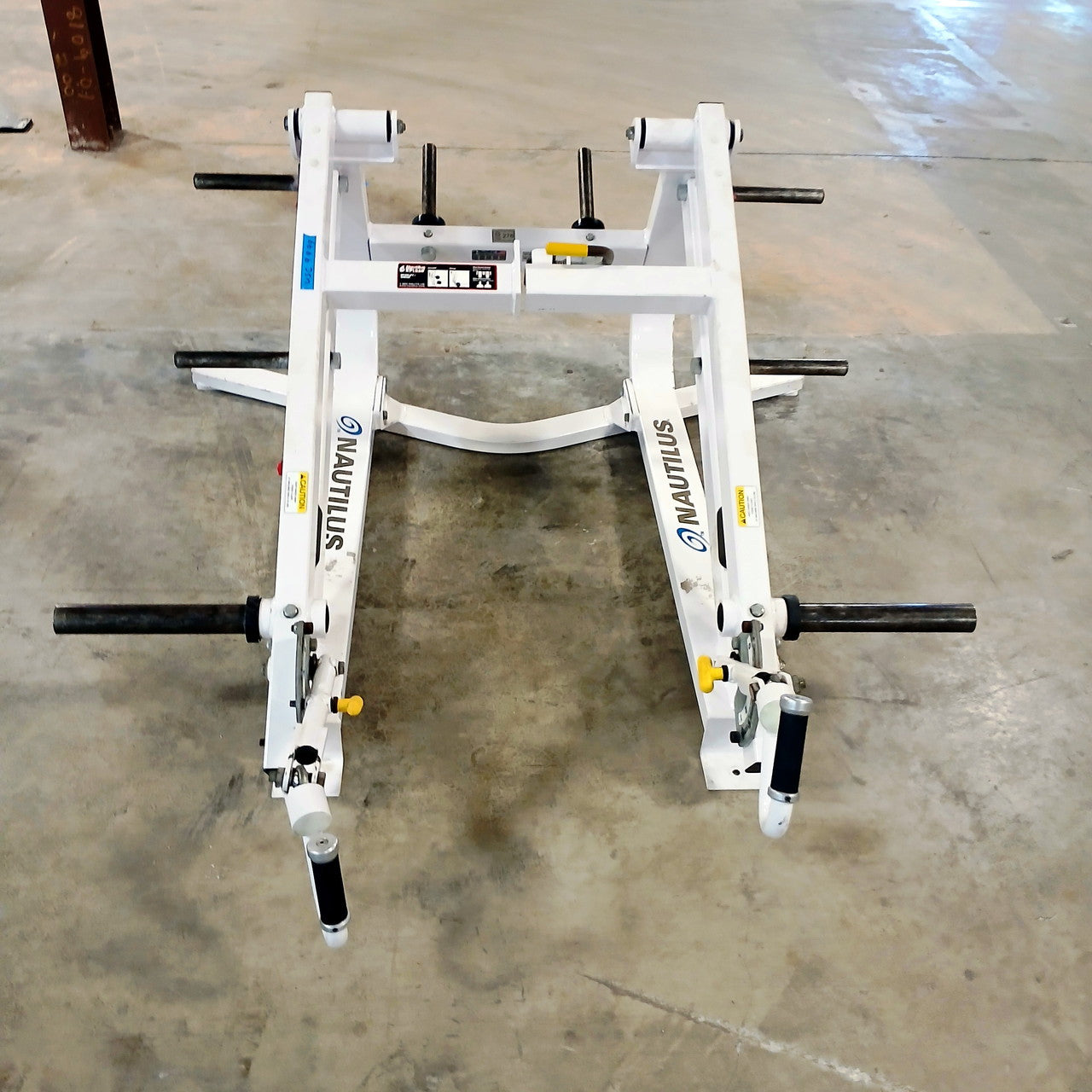 Nautilus XPLOAD Deadlift / Shrug