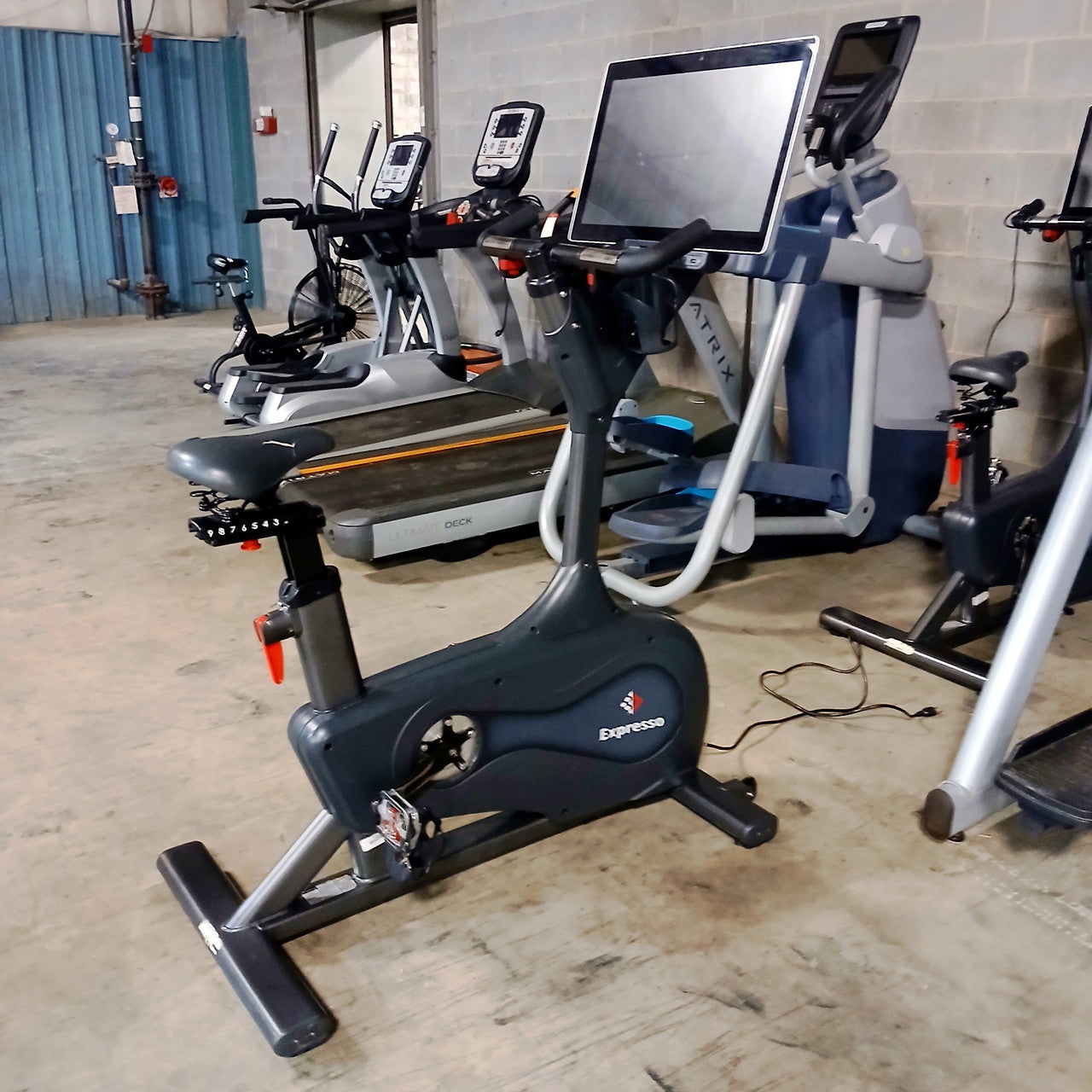 Expresso GO-U Gamified Upright Bike