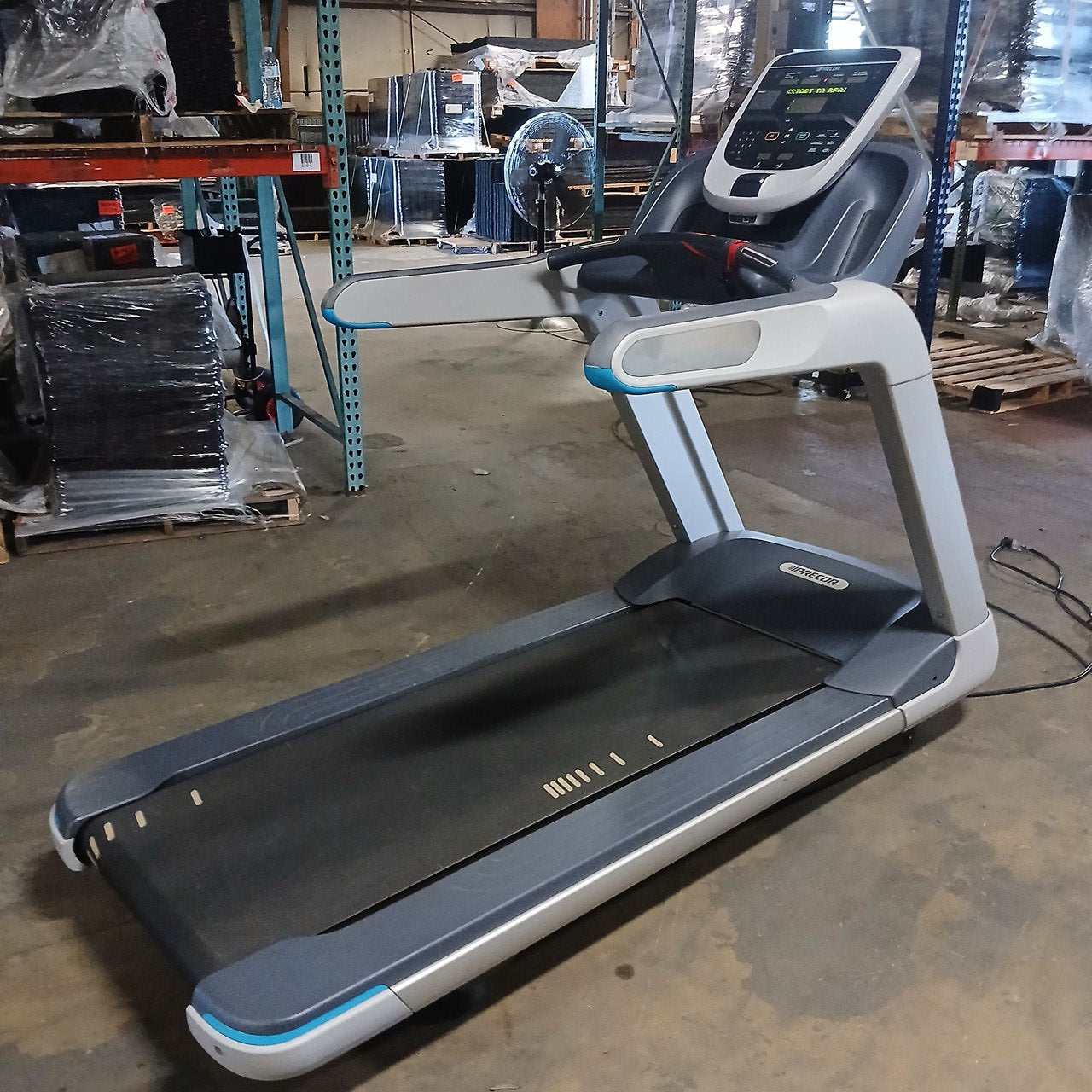 Precor TRM 835 Treadmill w/P30 Console