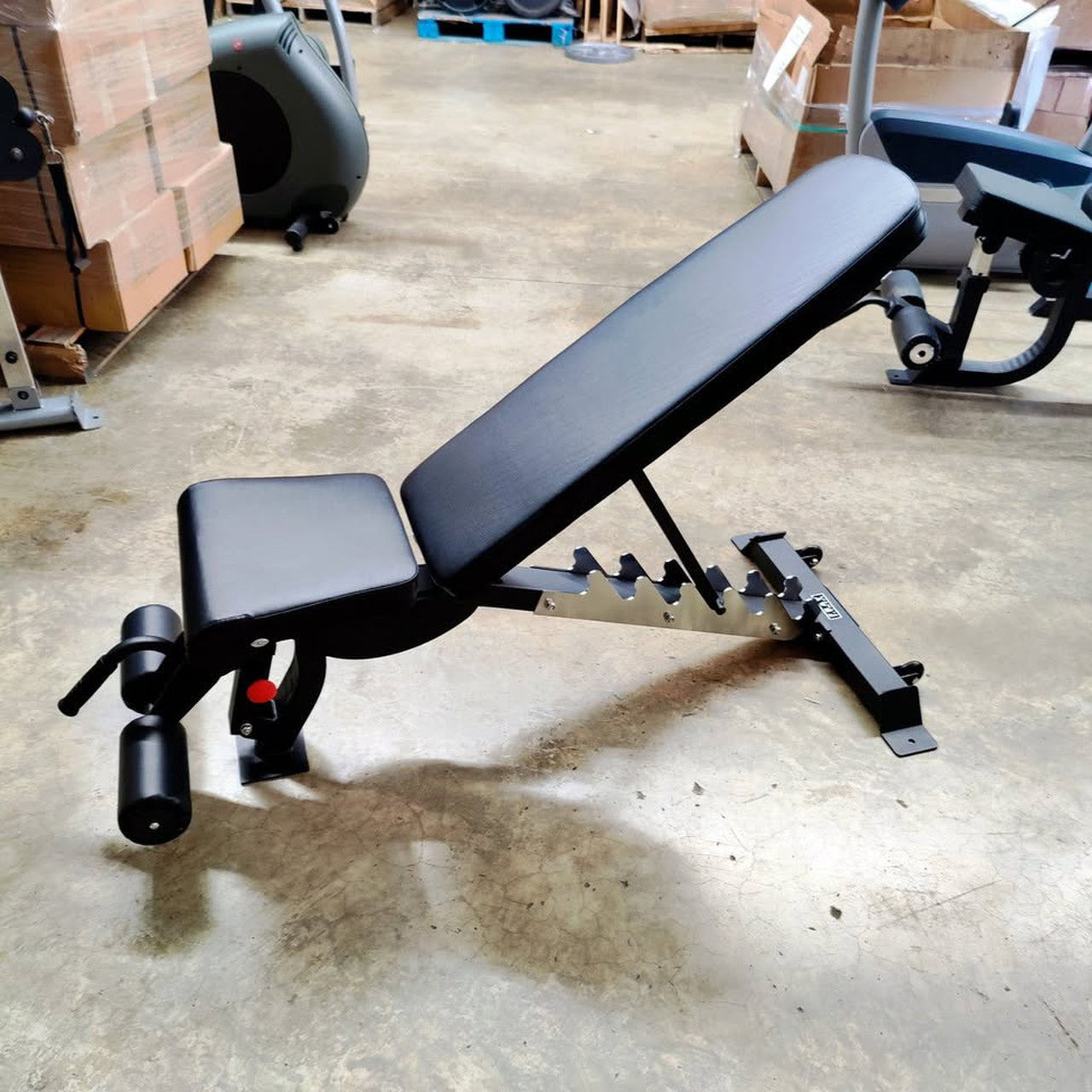 USED FID Heavy Duty Adjustable Weight Bench W/Footholds 1500lb Capacity