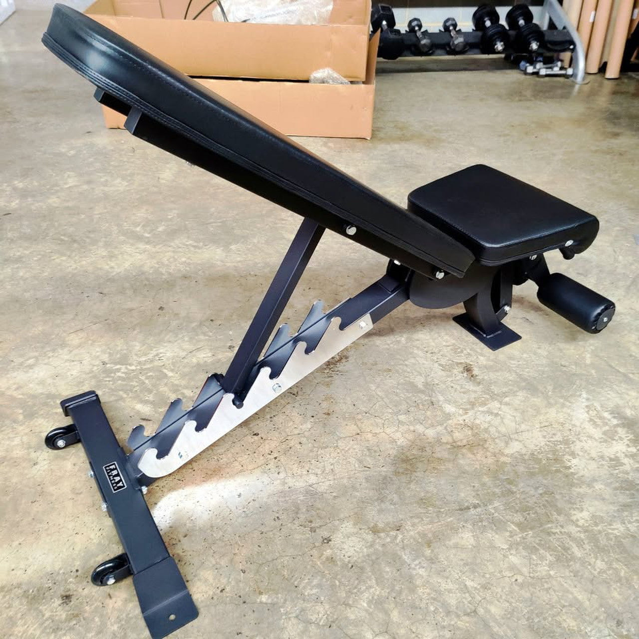 USED FID Heavy Duty Adjustable Weight Bench W/Footholds 1500lb Capacity