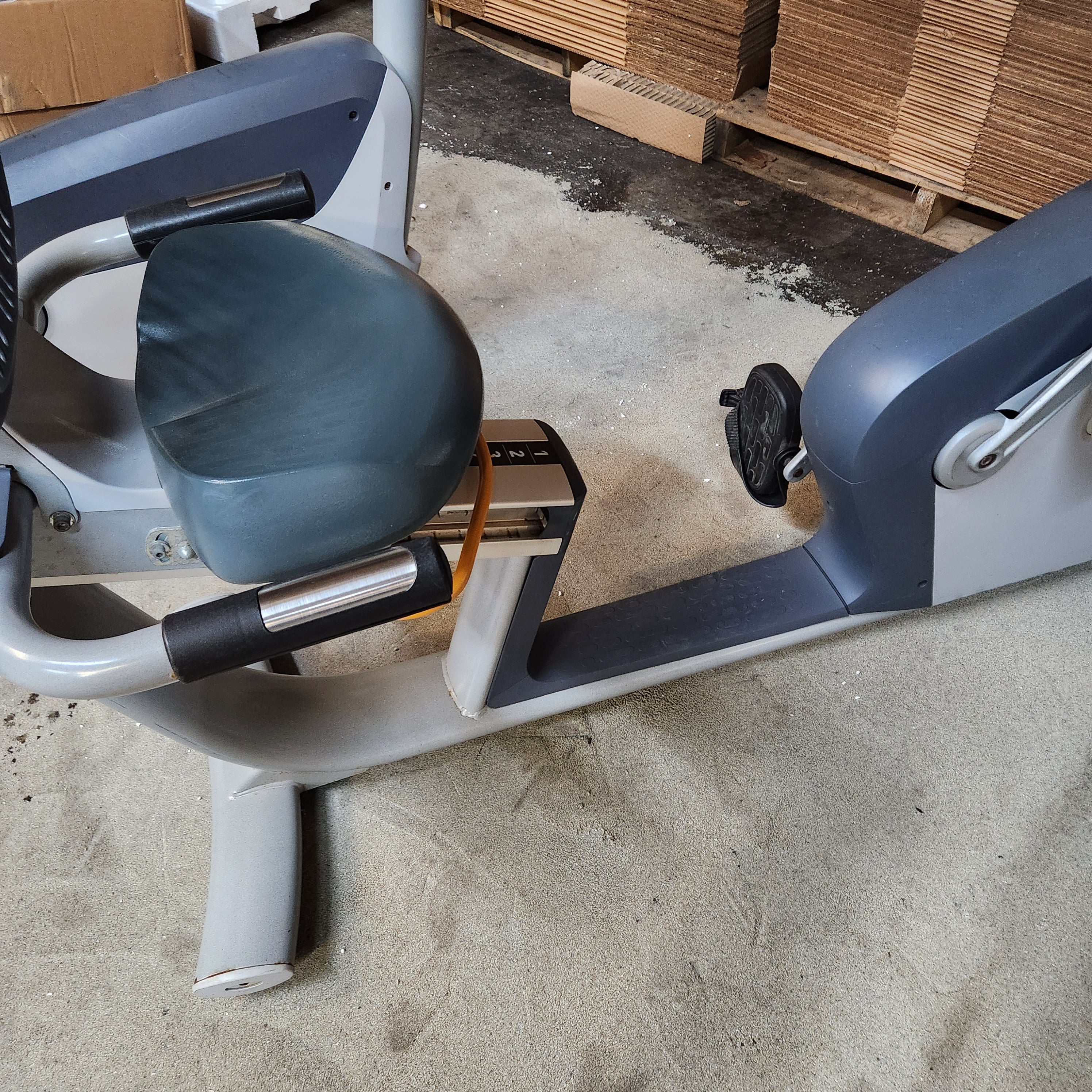 Refurbished Precor Recumbent Bike RBK 885/845/835/825/815 Commercial Grade