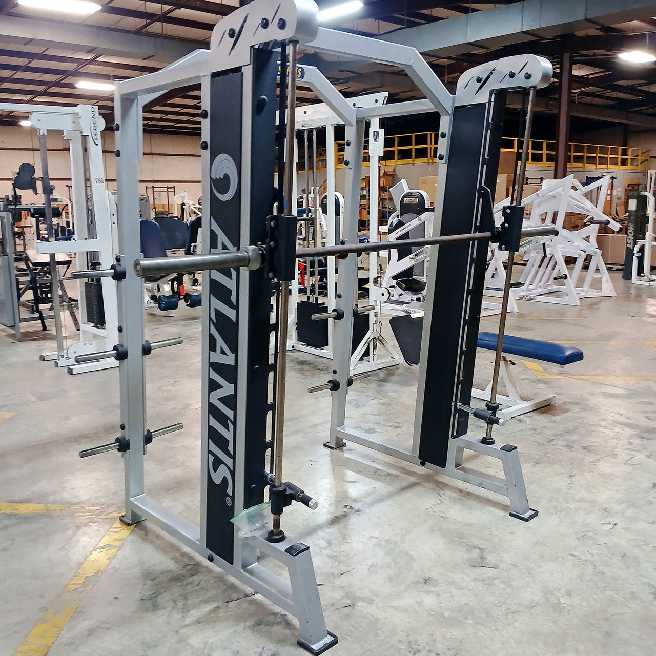 Atlantis E-155 Smith Machine