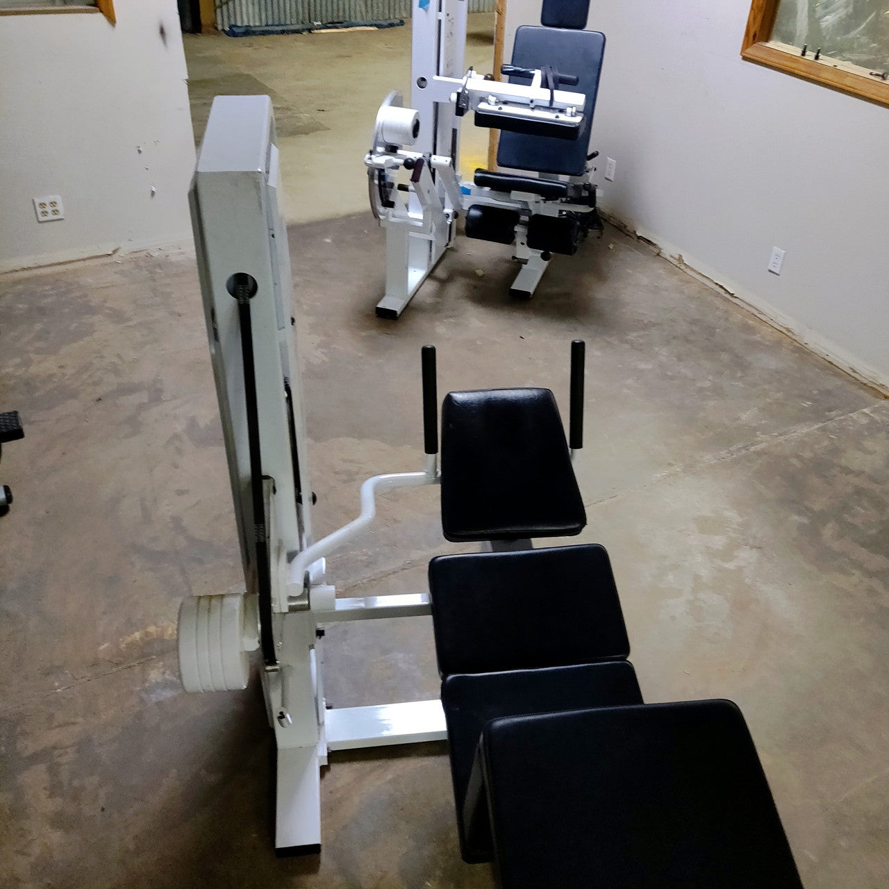 Sohn 7 Piece Strength Circuit Cable Tower/Leg Extension/Leg Curl/Ab/Lateral Raise/Bicep Curl/Chest Press