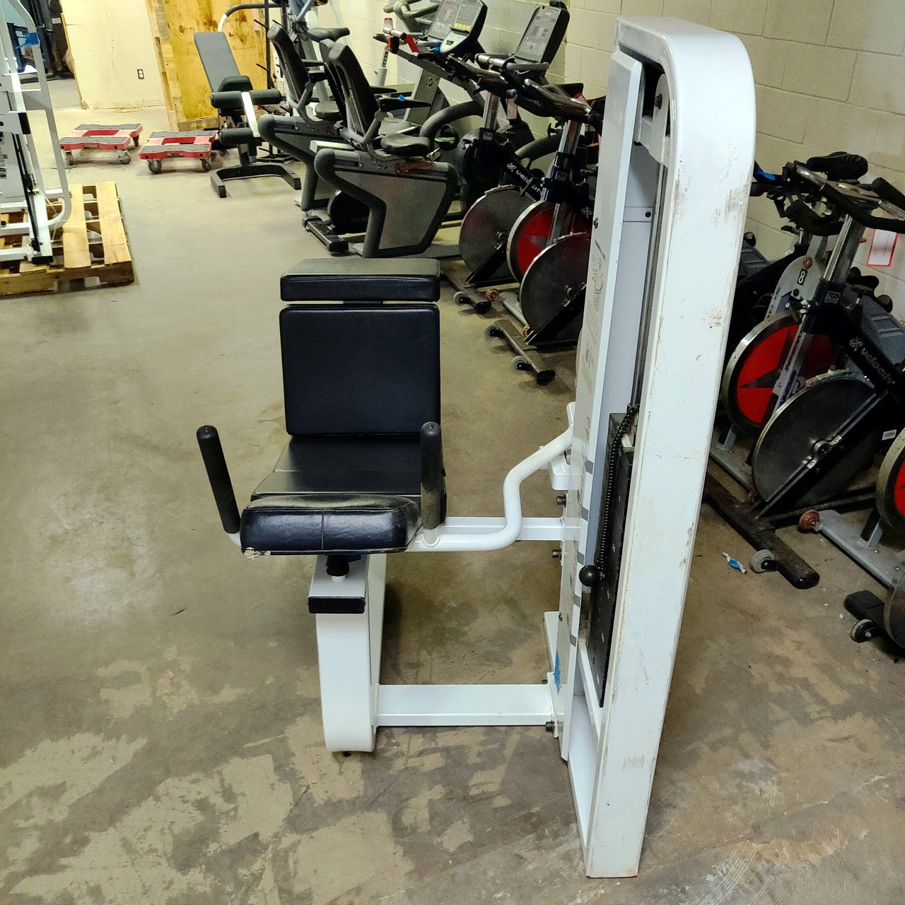 Sohn 7 Piece Strength Circuit Cable Tower/Leg Extension/Leg Curl/Ab/Lateral Raise/Bicep Curl/Chest Press