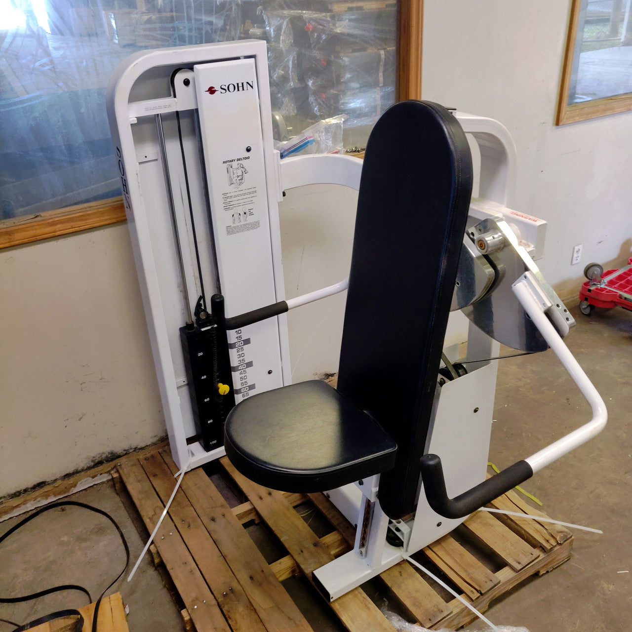 Sohn 7 Piece Strength Circuit Cable Tower/Leg Extension/Leg Curl/Ab/Lateral Raise/Bicep Curl/Chest Press