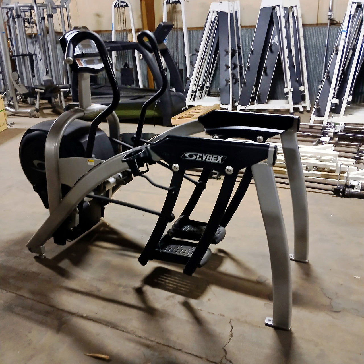 Cybex 630a Arc Trainer