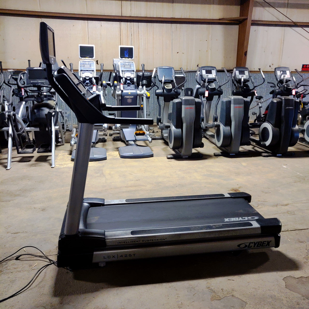 Cybex Treadmill 425T LCX Model Commercial Grade