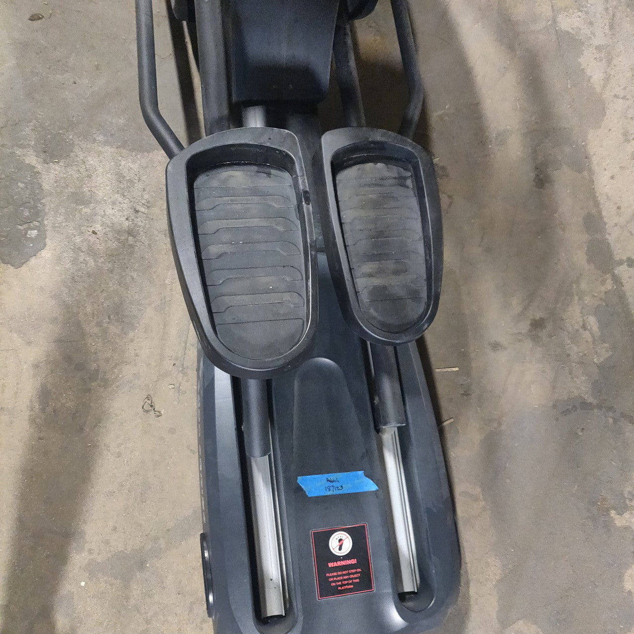 Green Series Elliptical EL 6000 Light Commercial Grade Elliptical