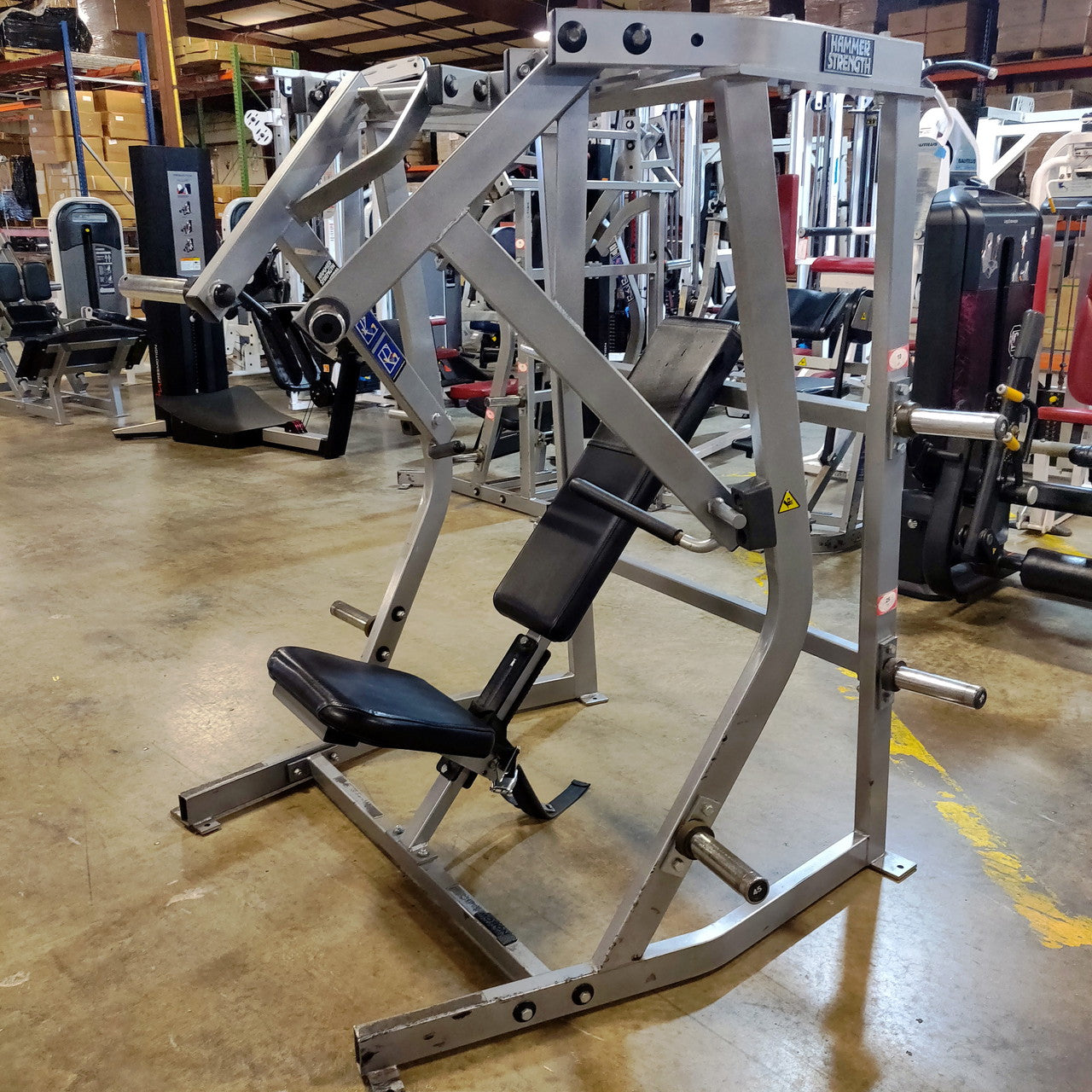 Hammer Strength Iso-Lateral Decline Chest Press