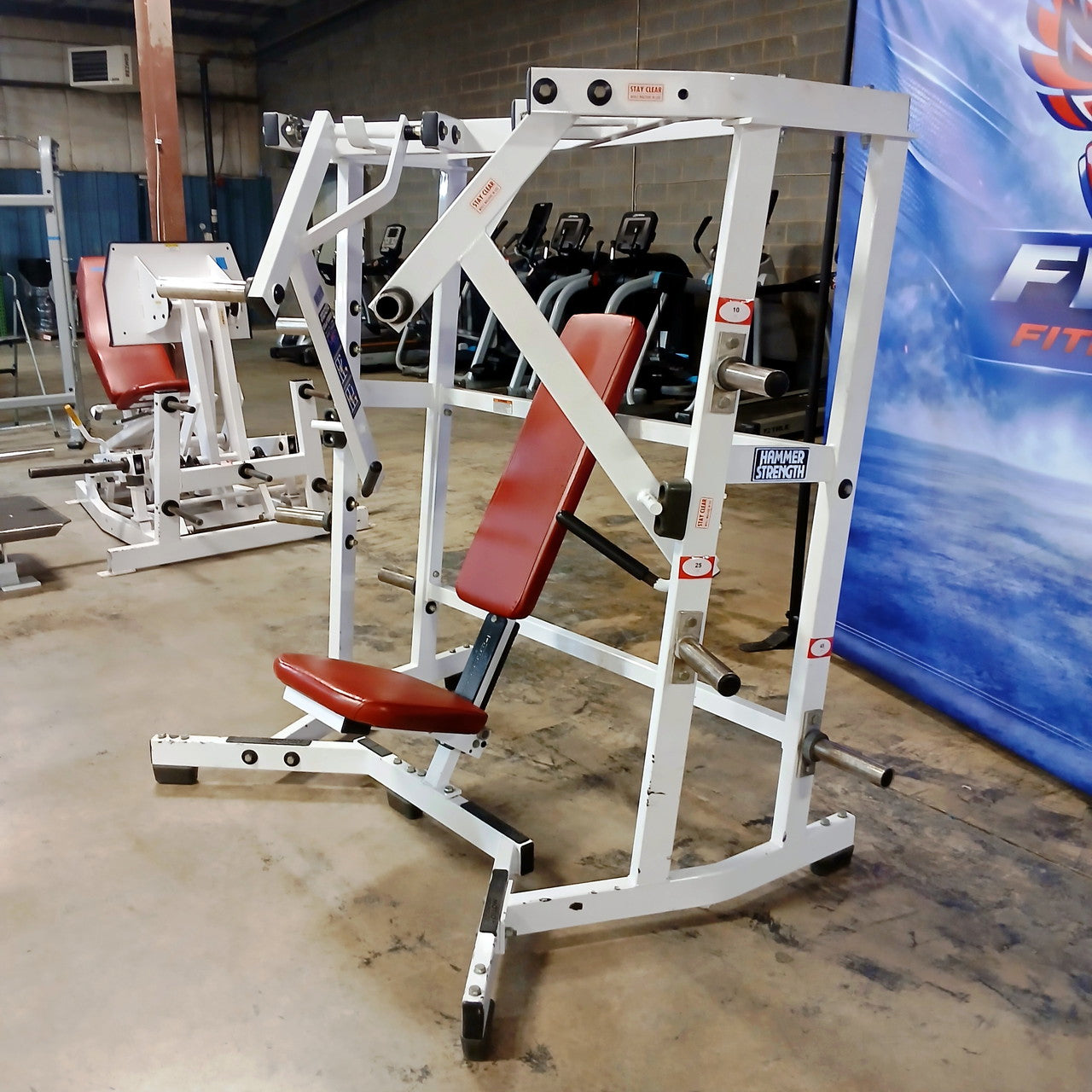 Hammer Strength Iso-Lateral Wide Chest