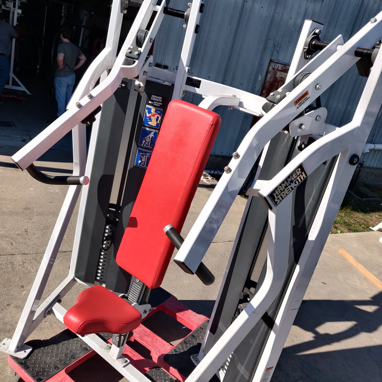 Hammer Strength MTS Incline Press Selectorized