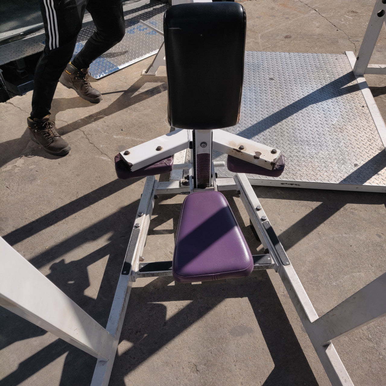 Hammer Strength Plate Loaded Iso-Lateral High Row