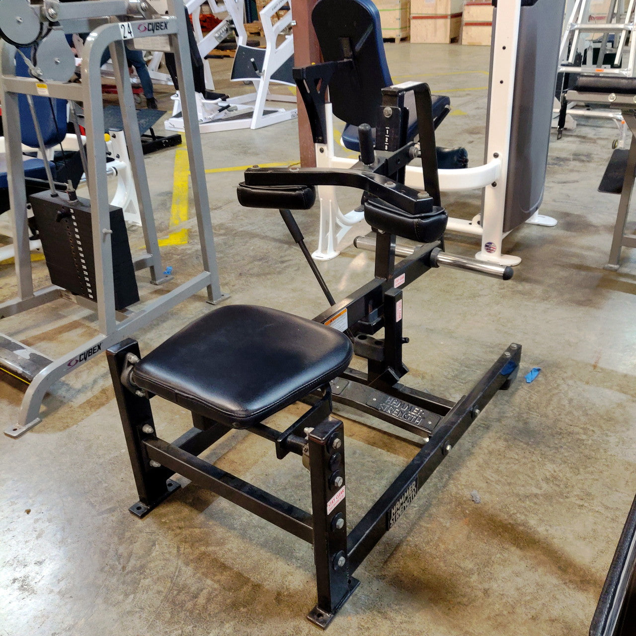 cybex hammer strength Hammer Strength Plate-Loaded Seated Calf Raise