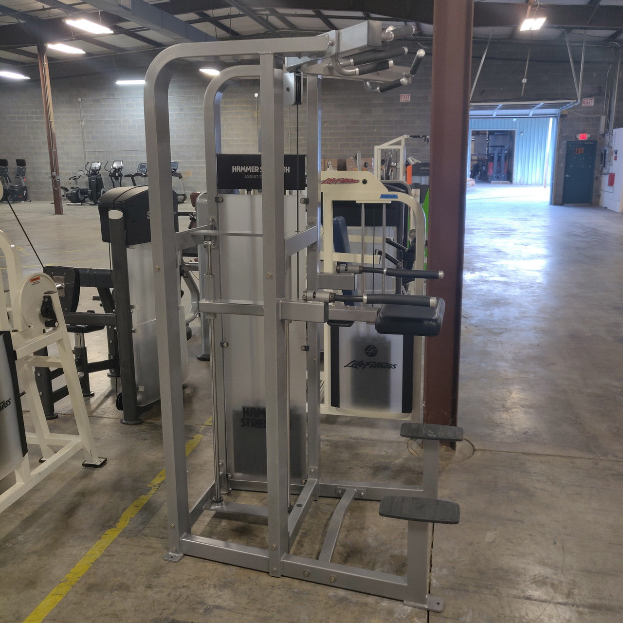 Hammer Strength Select Assisted Dip/Chin