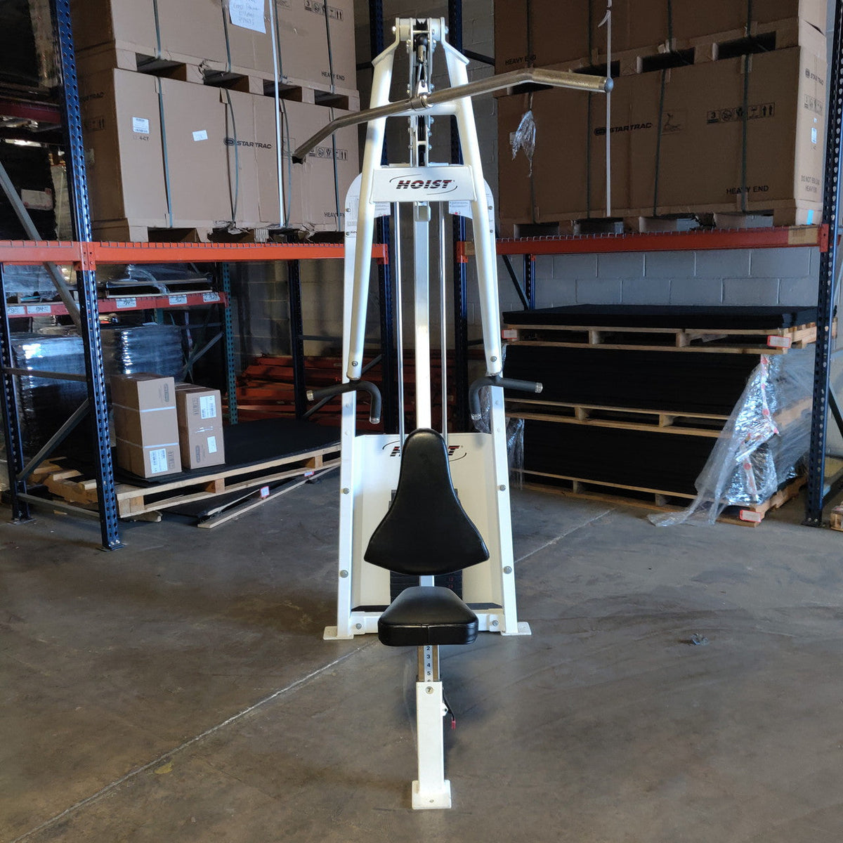 Hoist HD-2300 Mid Row / Lat Pulldown – Dual-Function Commercial Back Strength Machine