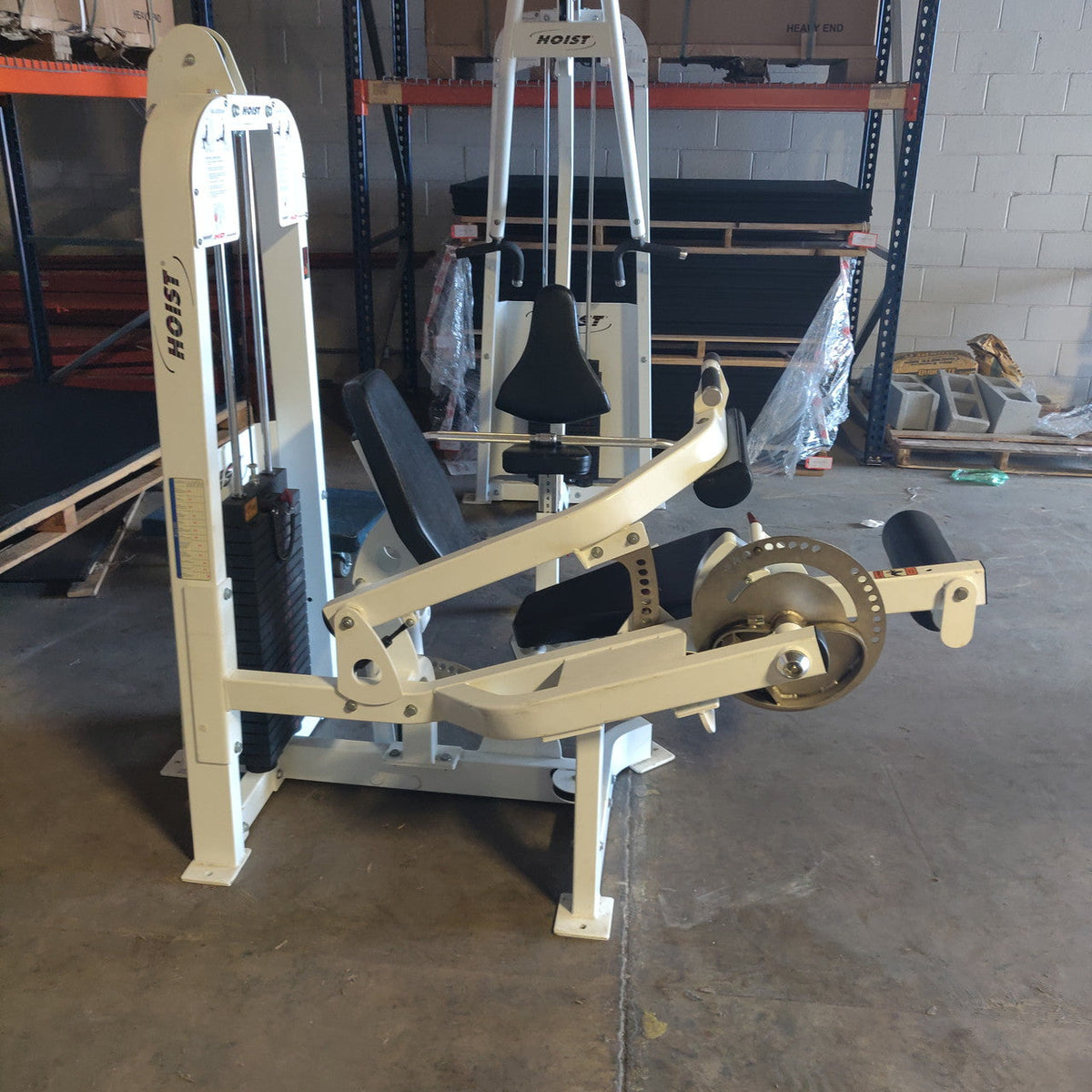 Hoist HD 2400 Leg Extension/Hamstring Curl Combo