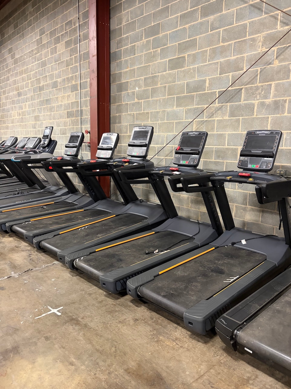 4 Unit Bundle - Matrix Endurance Treadmill w/ Premium LED Console