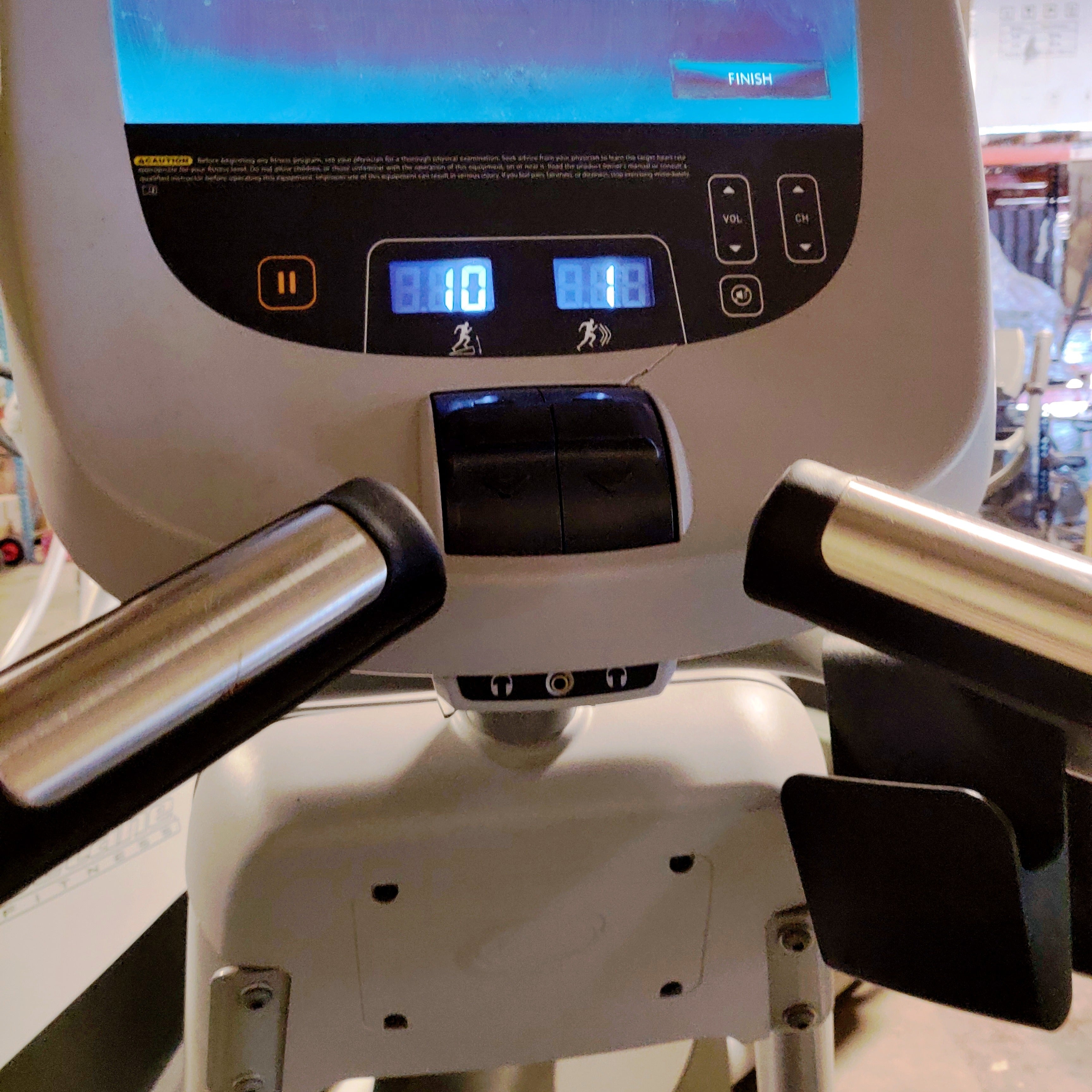 Precor EFX 885 Elliptical Crosstrainer w/ p80 Console