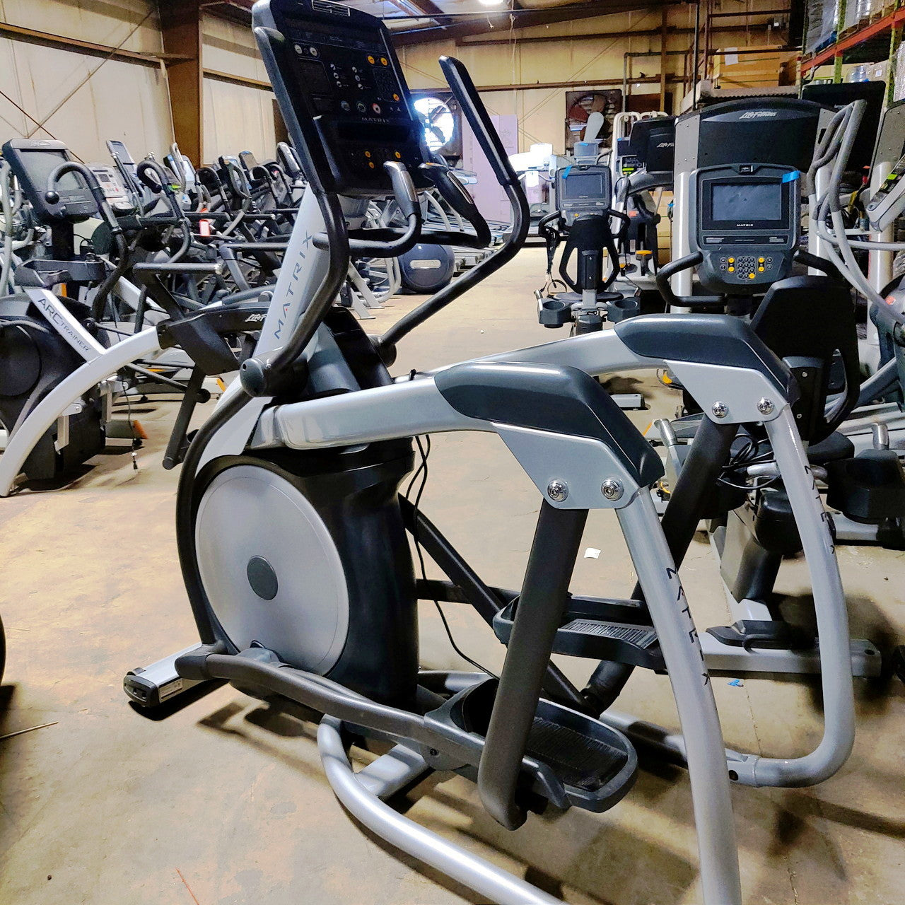 Matrix E5x Suspension Elliptical