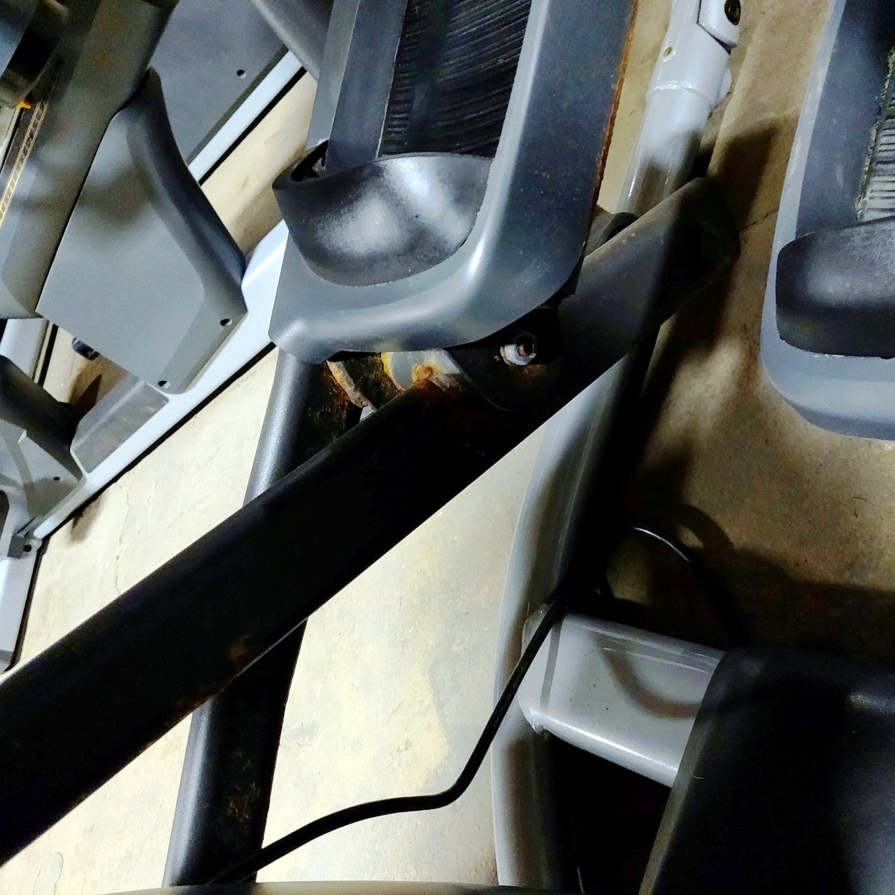 Matrix E5x Suspension Elliptical