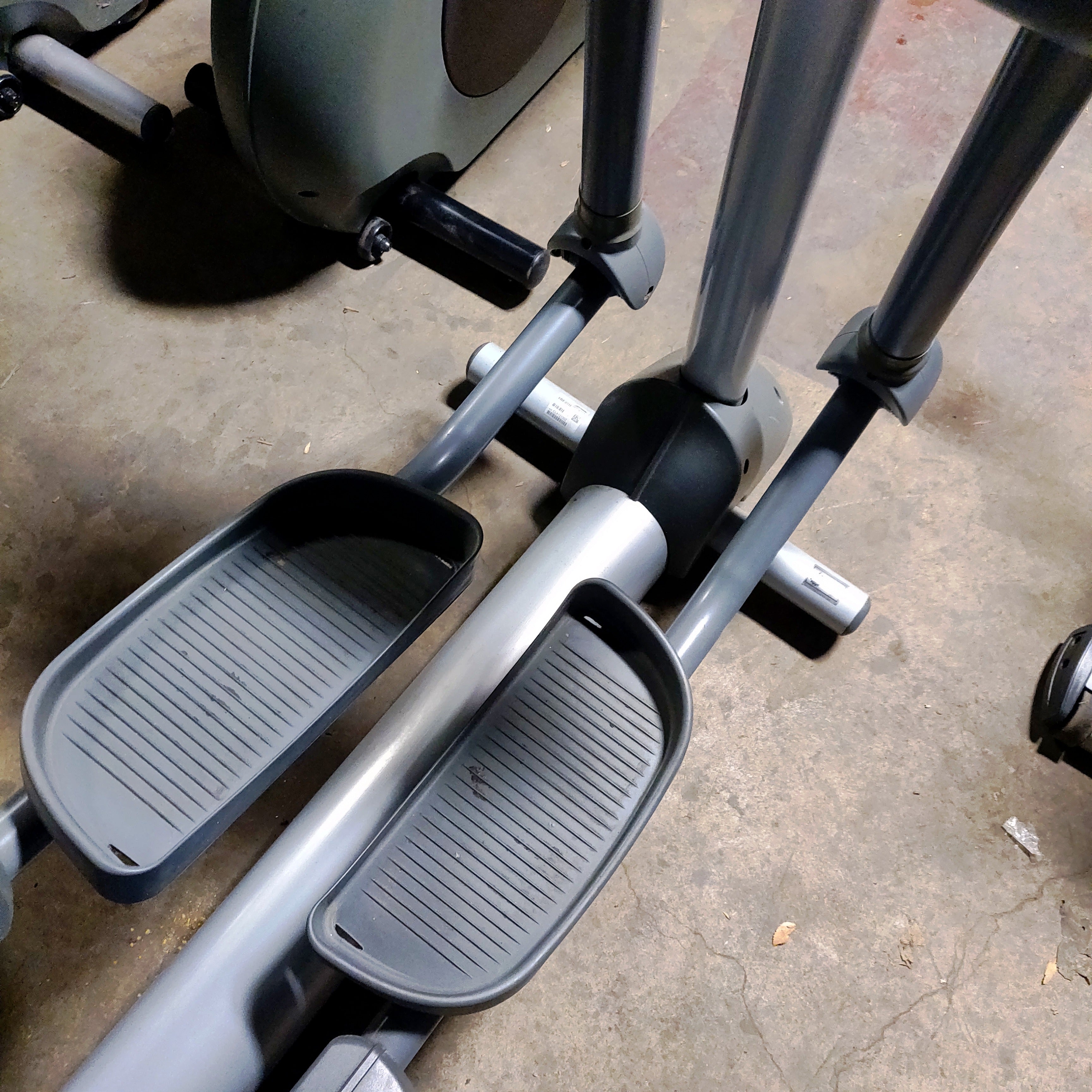 Life Fitness 91xi Elliptical Cross-Trainer