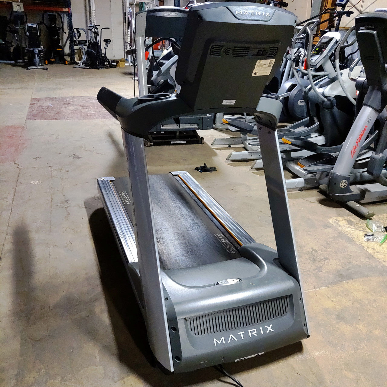 Matrix T7Xe Treadmill