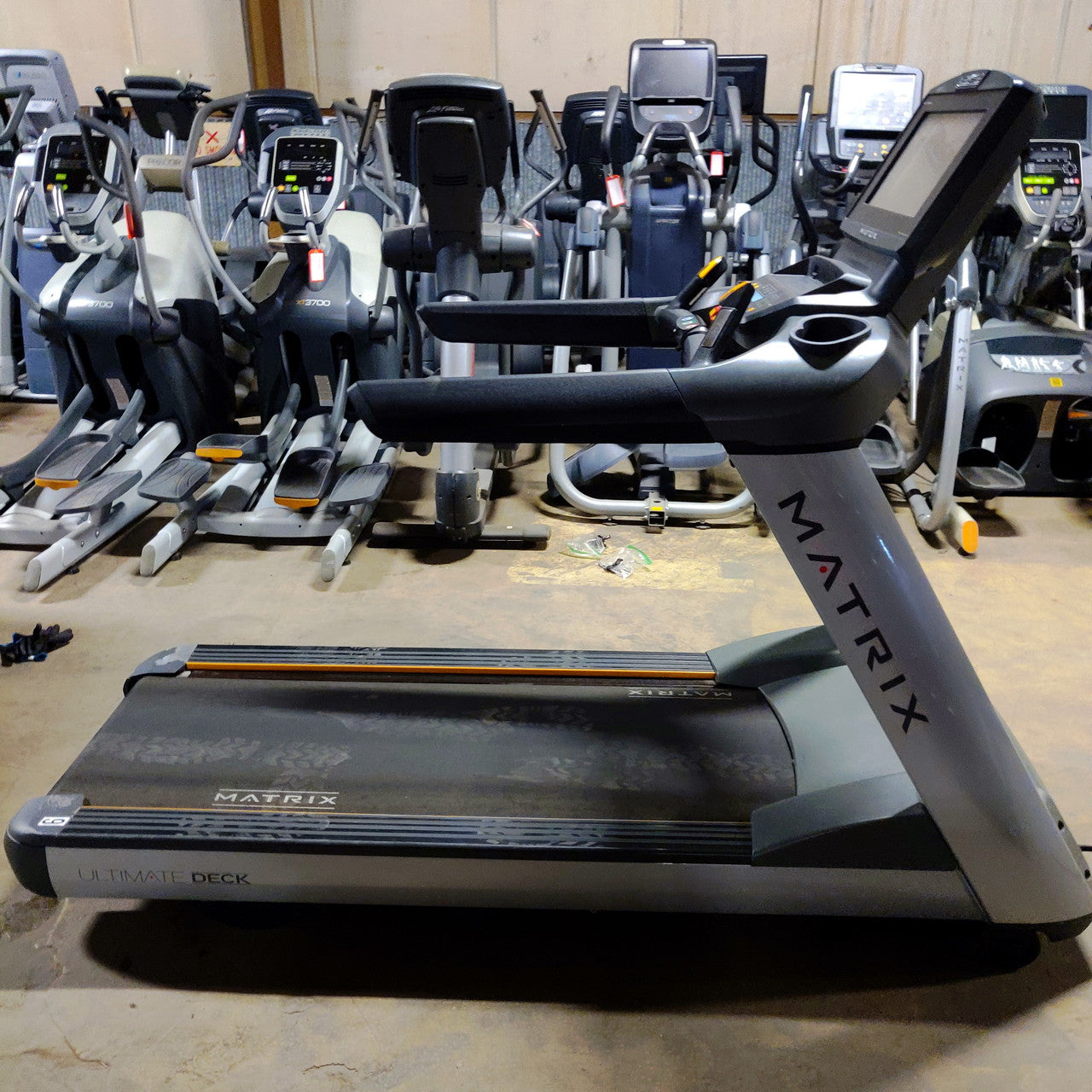 Matrix T7Xe Treadmill