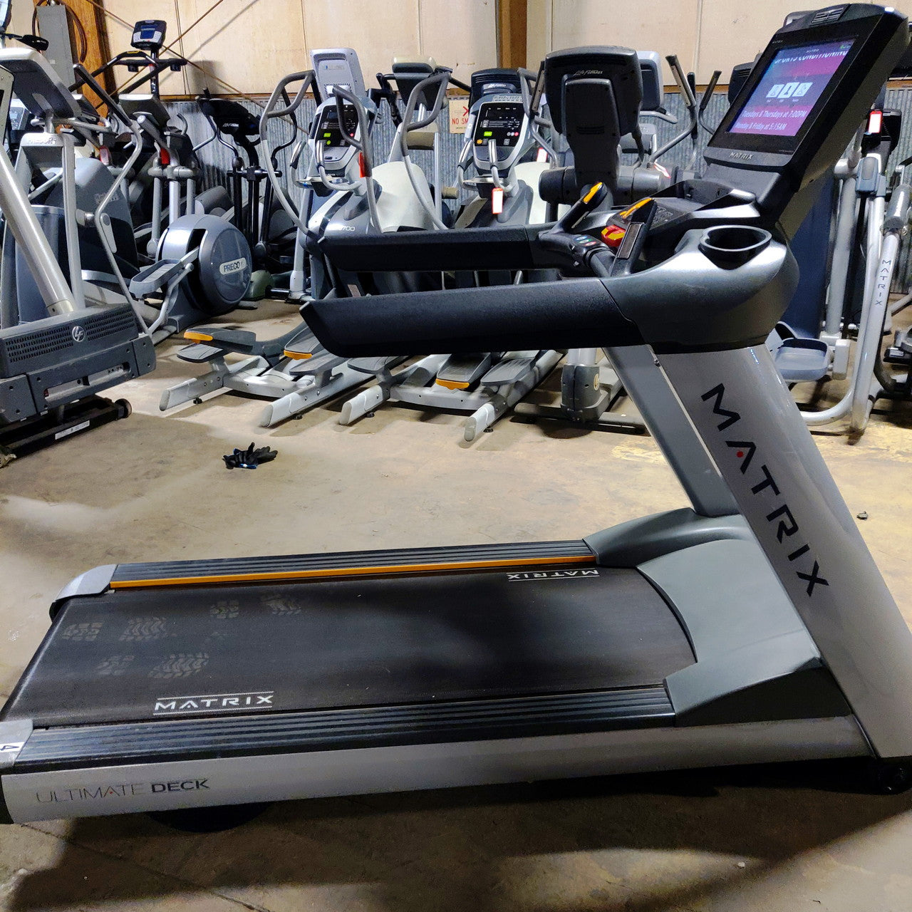 Matrix T7Xe Treadmill