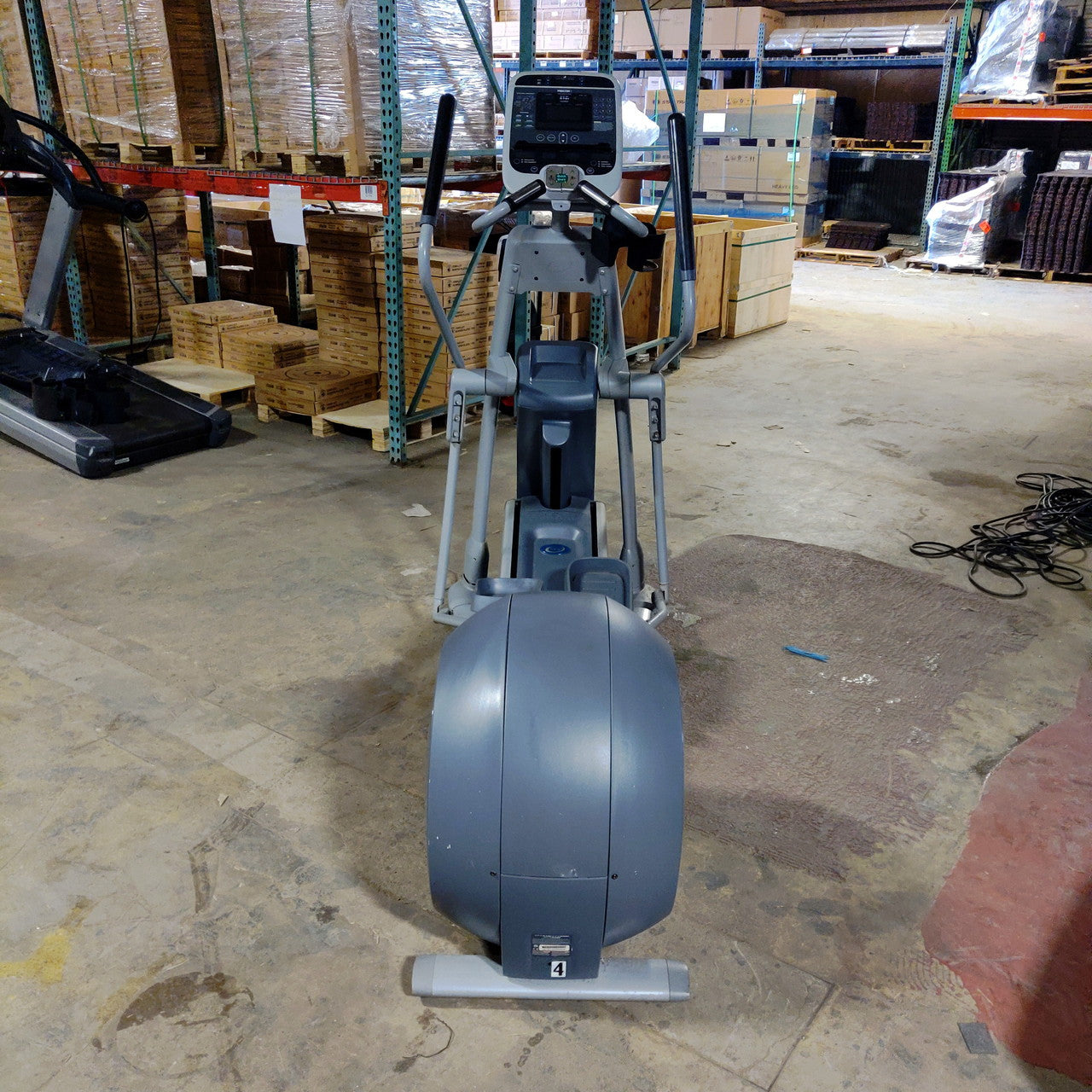 REFURBISHED Precor EFX 576i Experience Series Elliptical