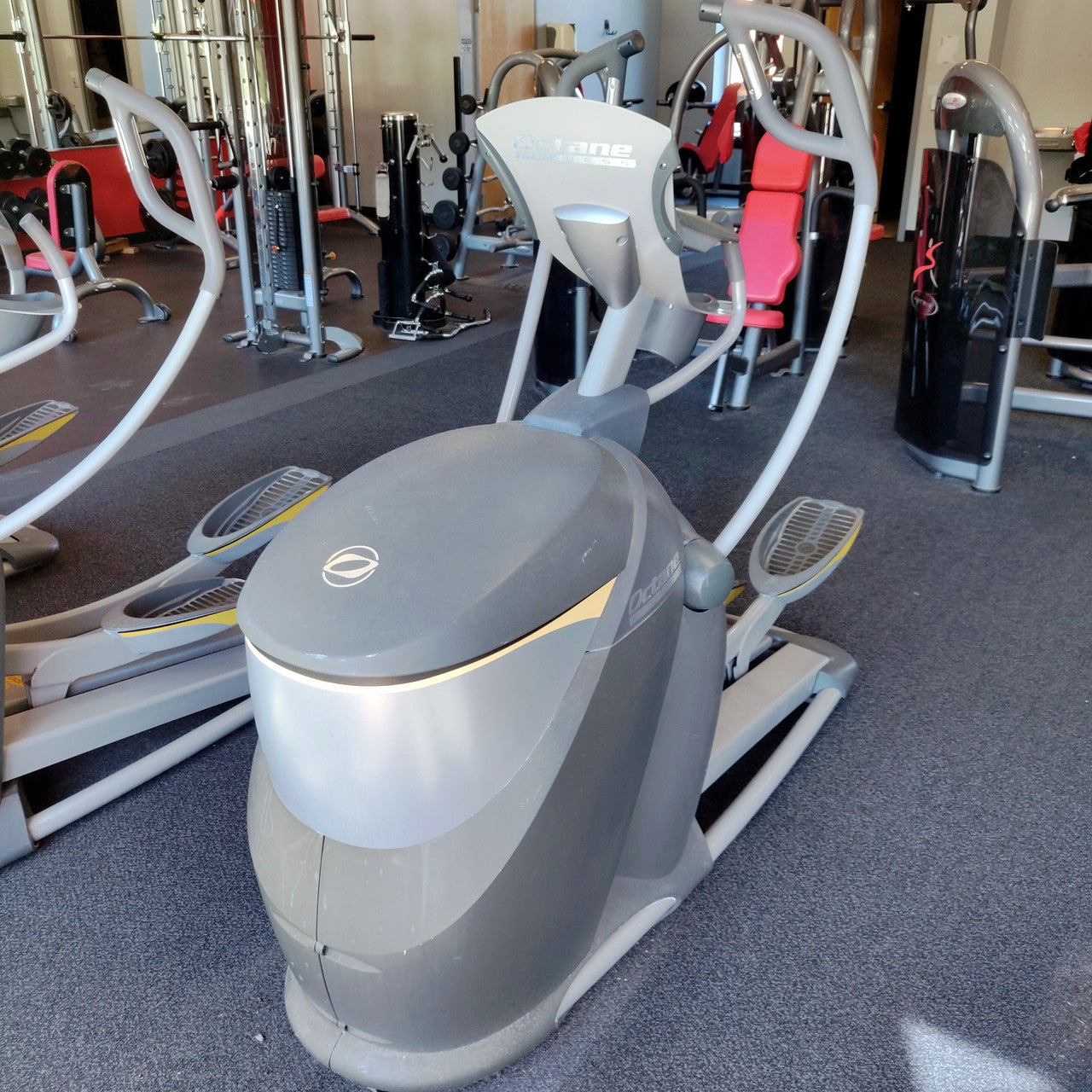 Octane Fitness Pro 4700 Elliptical