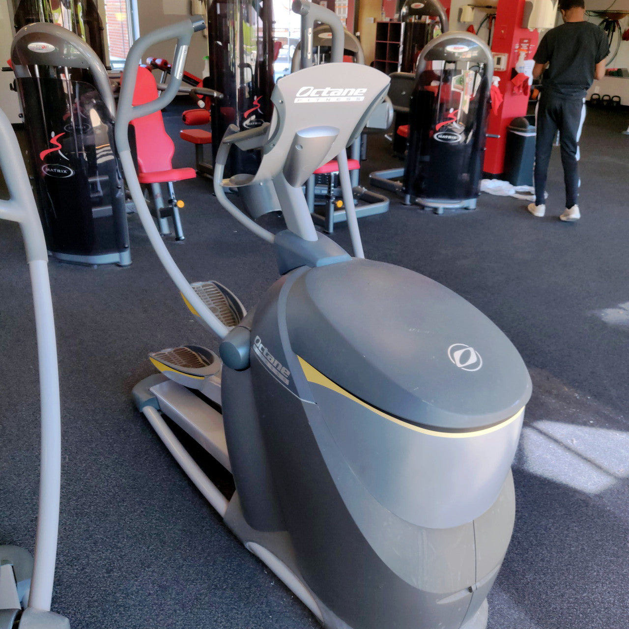 Octane Fitness Pro 4700 Elliptical