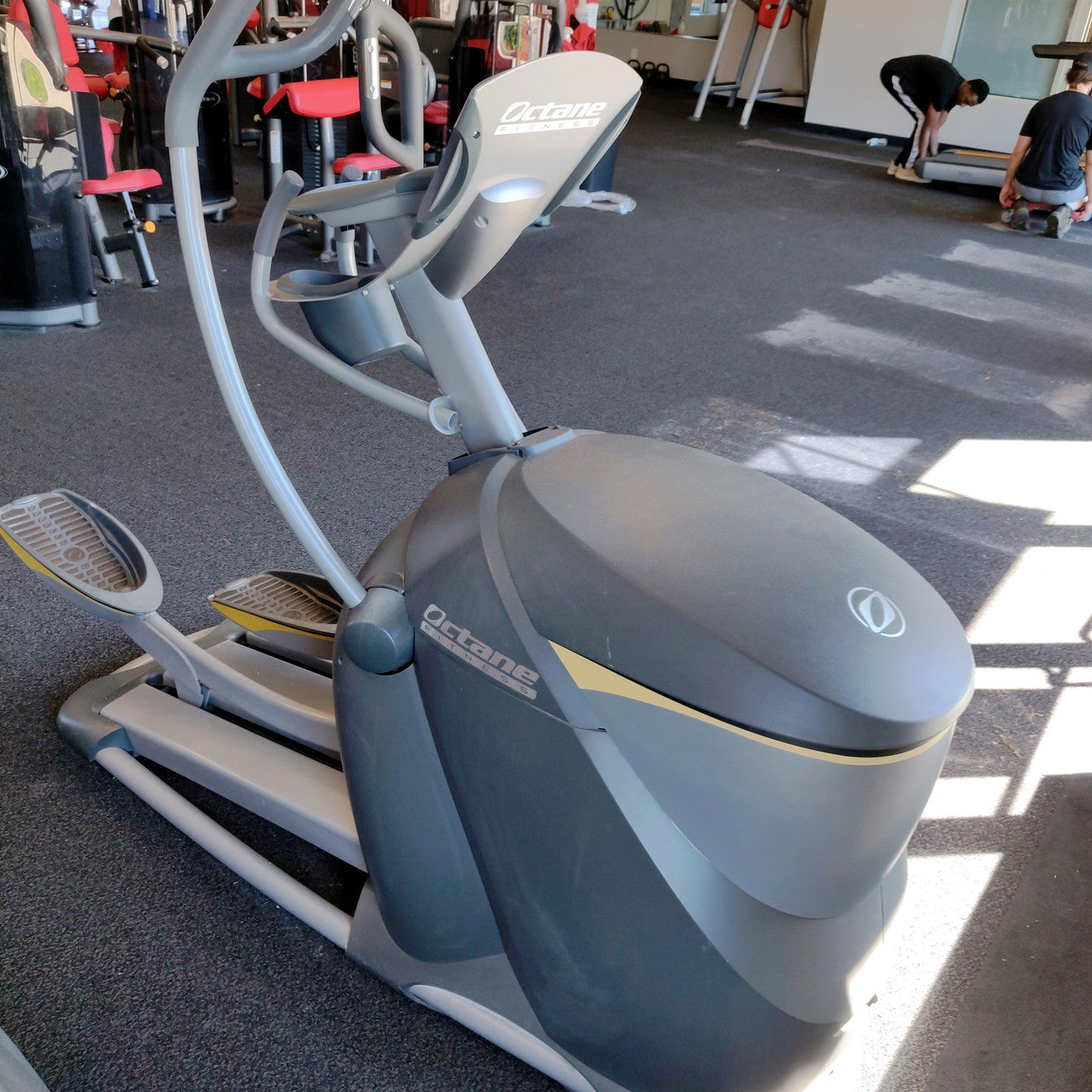 Octane Fitness Pro 4700 Elliptical