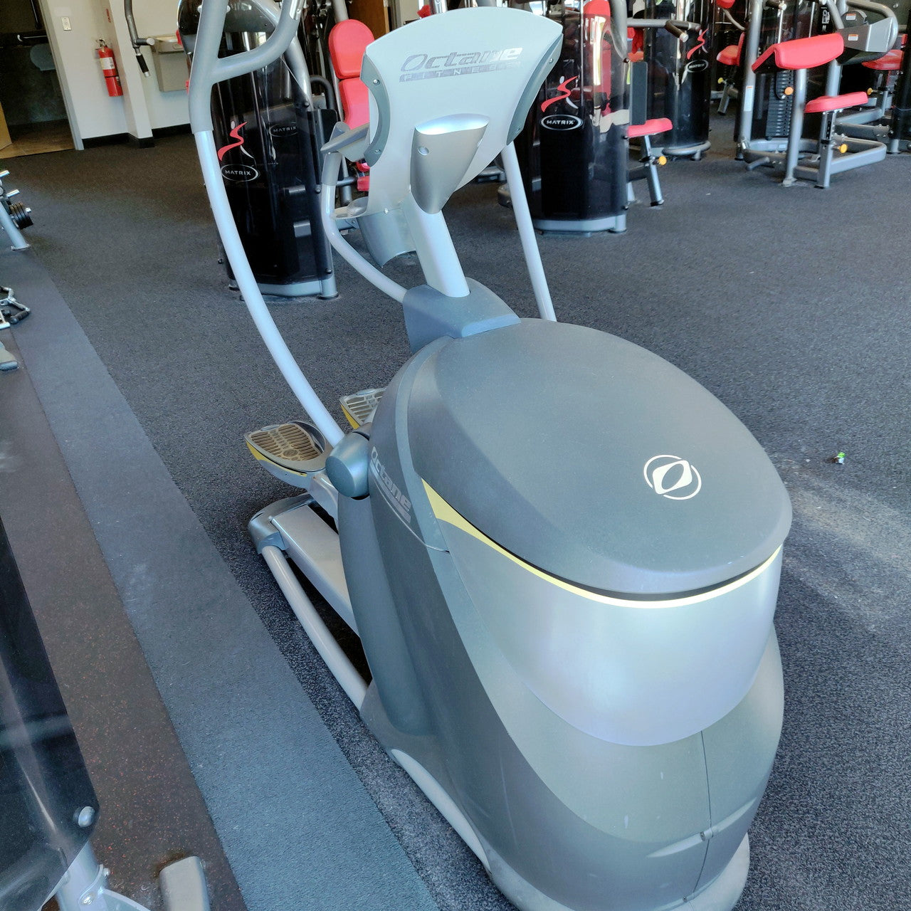 Octane Fitness Pro 4700 Elliptical