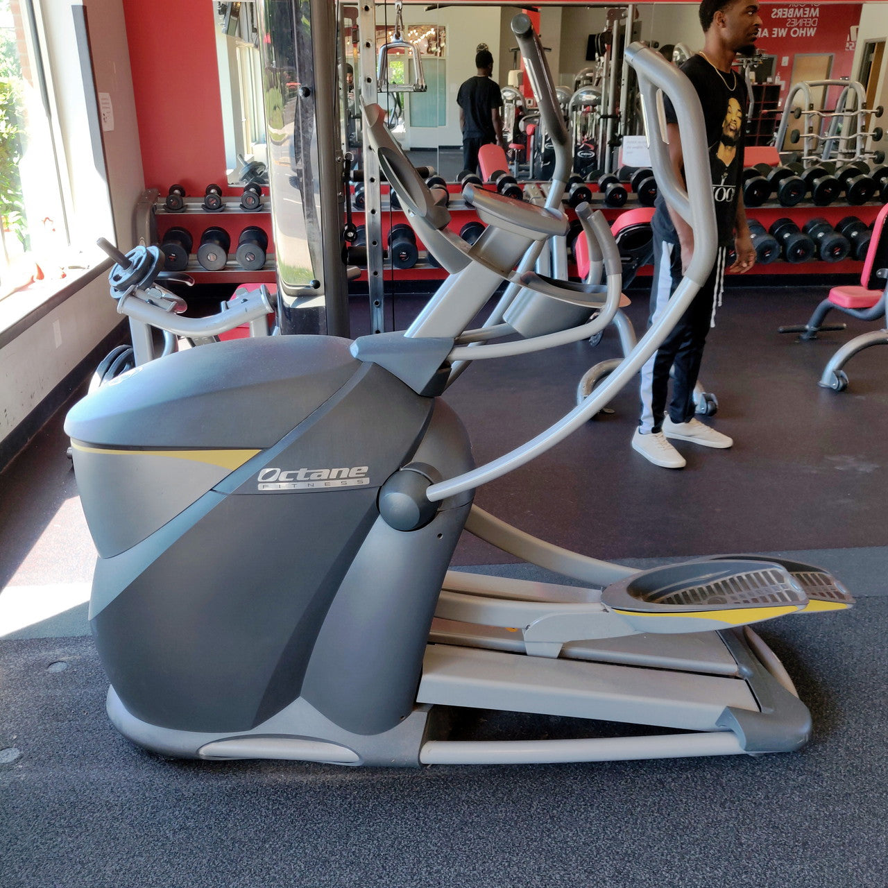 Octane Fitness Pro 4700 Elliptical
