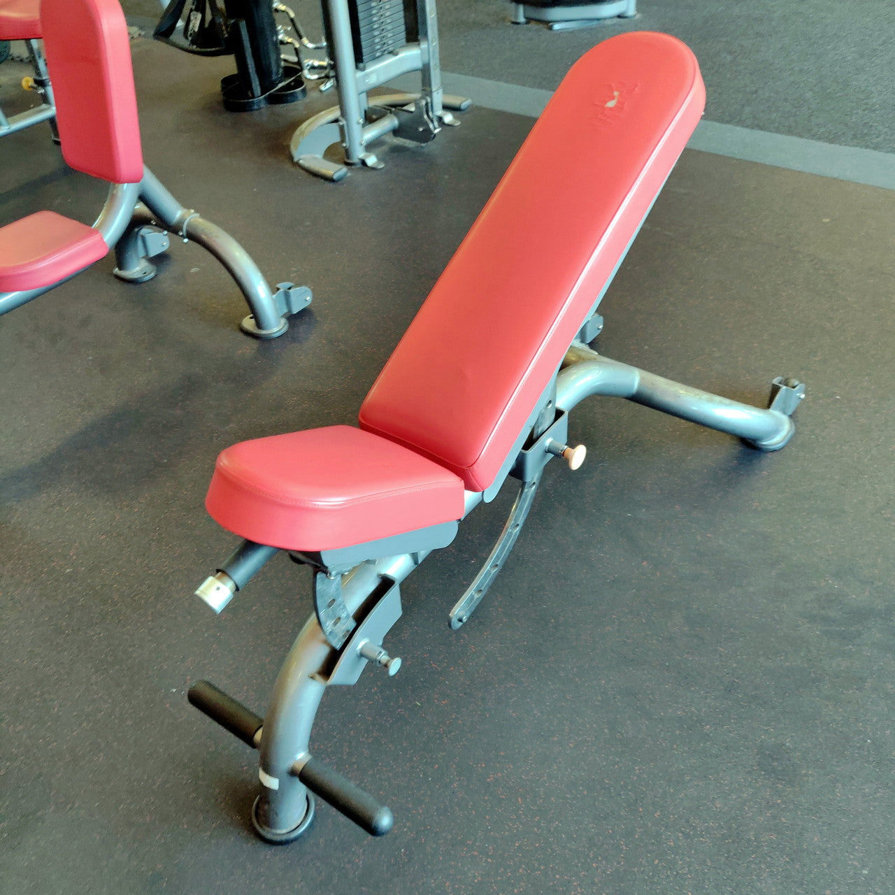 Matrix Adjustable Bench (Incline to Flat)
