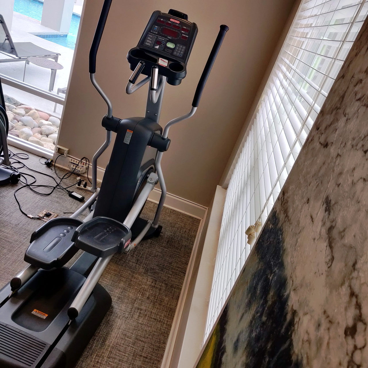 Star Trac E-CT Elliptical