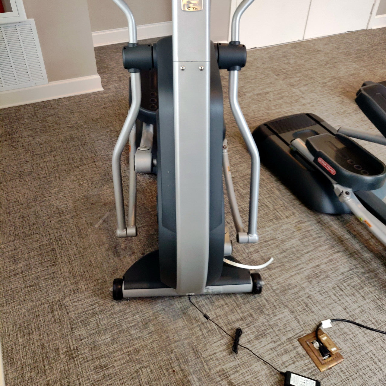 Star Trac E-CT Elliptical